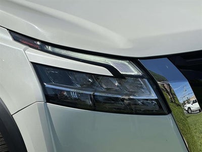 2022 Nissan Pathfinder Platinum
