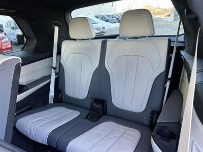 2023 BMW X7 xDrive40i xDrive40i
