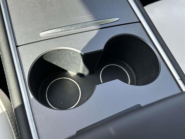 2023 Tesla MODEL Y Base