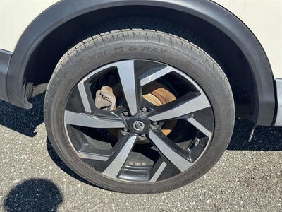 2020 Nissan Rogue Sport SL