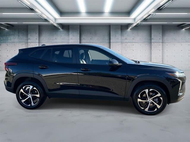 2026 Chevrolet Trax RS 4dr Crossover w/1RS 2,500 Miles!!