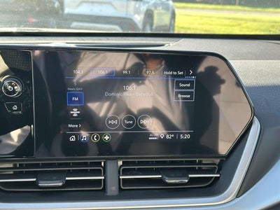 2026 Chevrolet Trax RS 4dr Crossover w/1RS 2,500 Miles!!