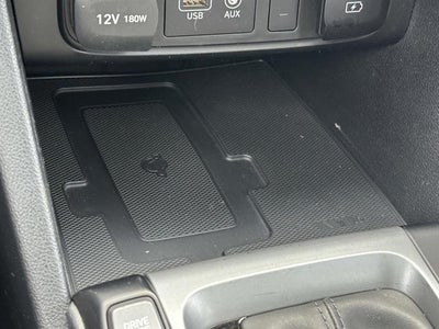 2019 Hyundai Veloster 2.0L Premium