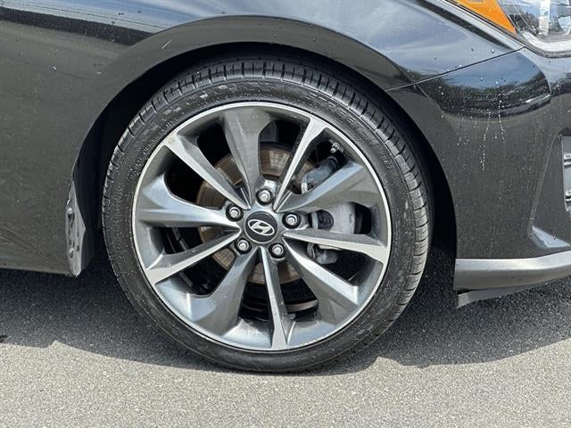 2019 Hyundai Veloster 2.0L Premium