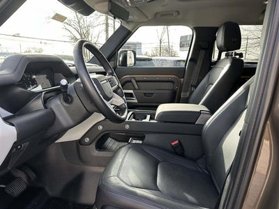 2024 Land Rover Defender 110 P400 S