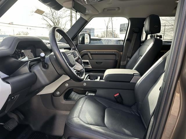 2024 Land Rover Defender 110 P400 S