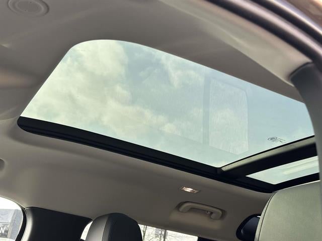 2024 Land Rover Defender 110 P400 S