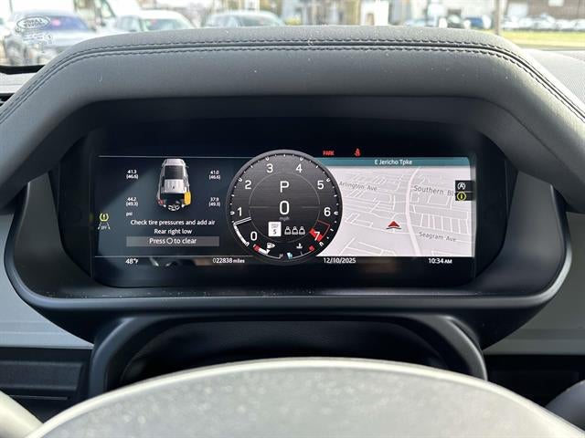 2024 Land Rover Defender 110 P400 S