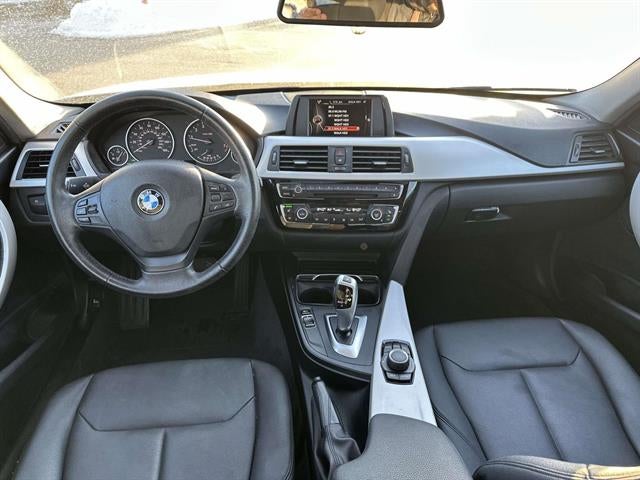 2017 BMW 320i xDrive 320i xDrive