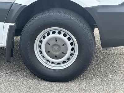 2016 Mercedes-Benz Sprinter Cargo Vans 2500