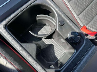 2022 Volkswagen Golf GTI SE