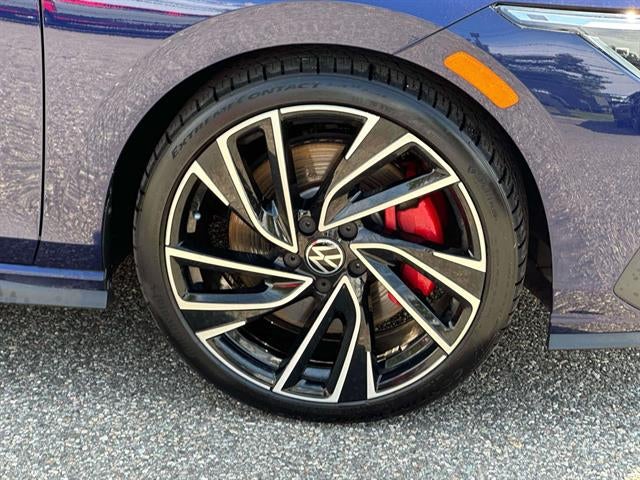 2022 Volkswagen Golf GTI SE