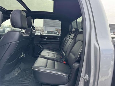 2021 RAM 1500 4x4 Laramie Crew Cab 5.6 ft