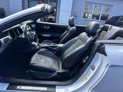 2022 Ford Mustang EcoBoost Premium