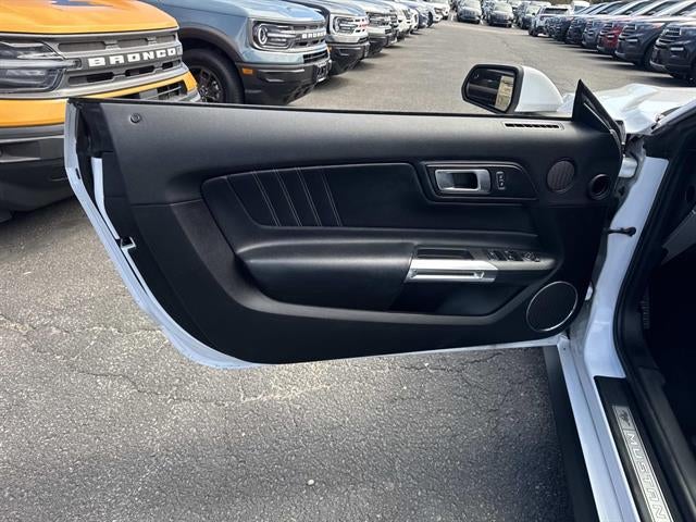 2022 Ford Mustang EcoBoost Premium
