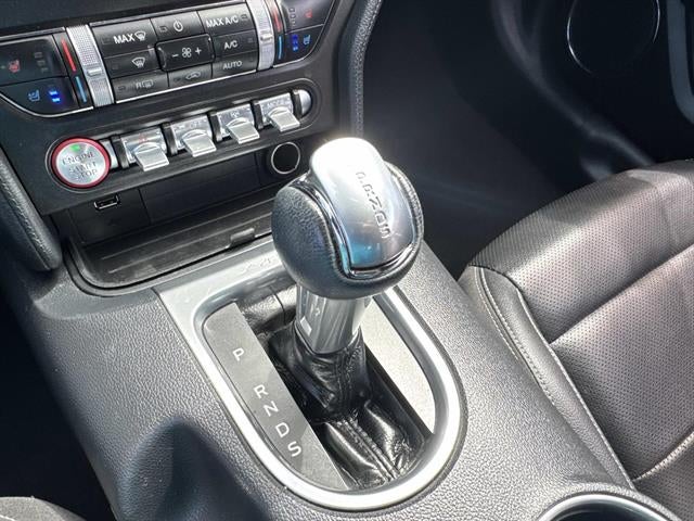 2022 Ford Mustang EcoBoost Premium