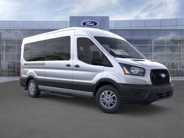2026 Ford Transit Passenger Wagon XL