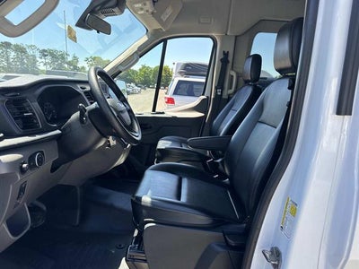 2023 Ford Transit Passenger Wagon 350 XLT