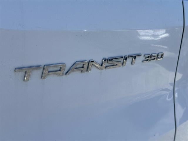 2023 Ford Transit Passenger Wagon 350 XLT