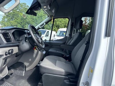 2025 Ford Transit Passenger Wagon 350 XLT