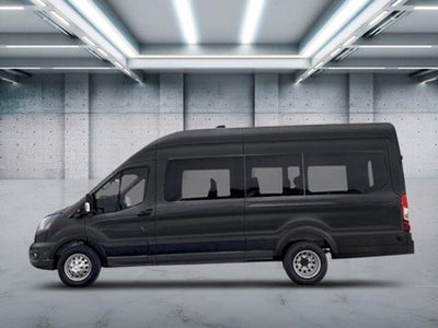 2027 Ford Transit Passenger Wagon XLT