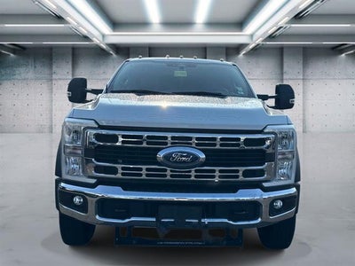 2024 Ford Super Duty F-550 DRW 4X4 4dr Crew Cab 179.8-203.8 in. WB