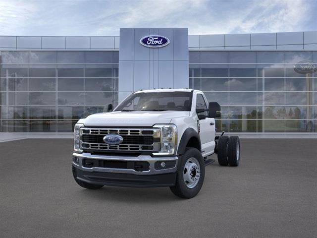 2025 Ford Super Duty F-600 DRW XL