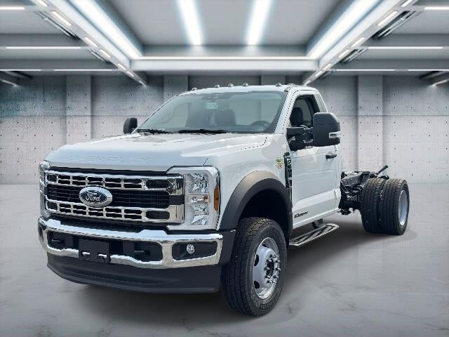 2025 Ford Super Duty F-600 DRW XL