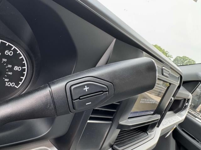 2025 Ford Super Duty F-600 DRW XL