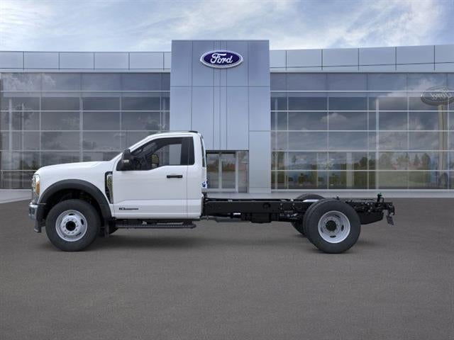 2025 Ford Super Duty F-600 DRW XL