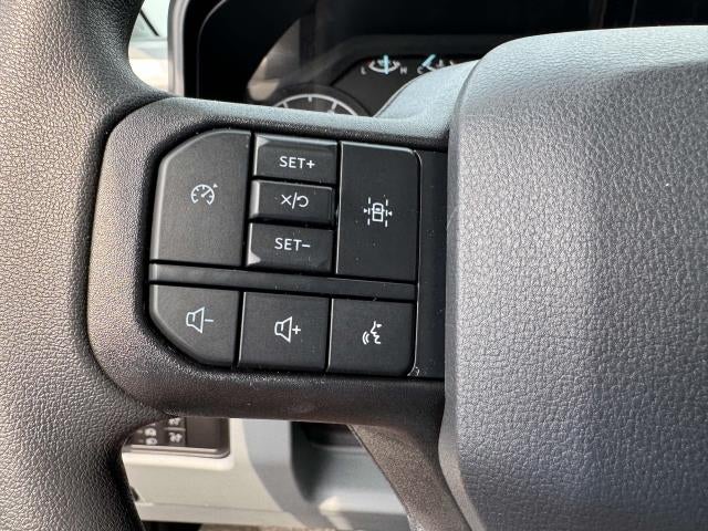 2025 Ford Super Duty F-600 DRW XL