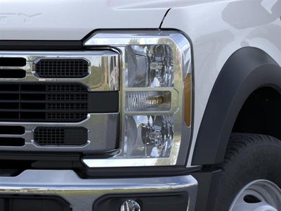 2025 Ford Super Duty F-600 DRW XL