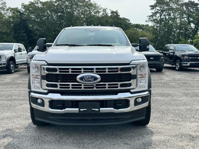 2025 Ford Super Duty F-600 DRW XL