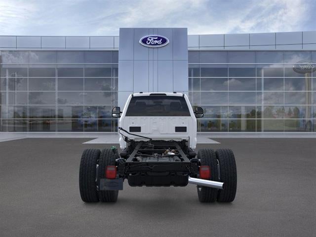 2025 Ford Super Duty F-600 DRW XL