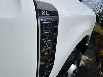 2026 Ford Super Duty F-350 DRW XL