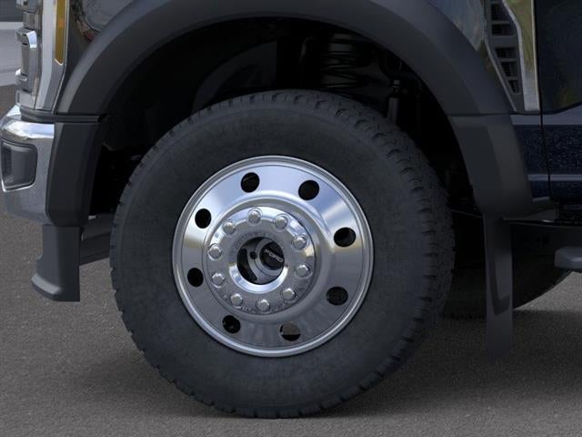 2026 Ford Super Duty F-550 DRW LARIAT