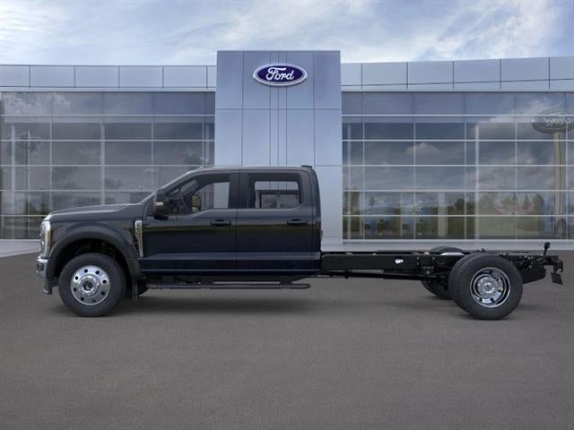 2026 Ford Super Duty F-550 DRW LARIAT