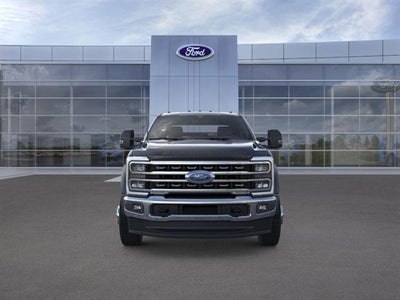 2026 Ford Super Duty F-550 DRW LARIAT