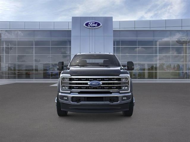 2026 Ford Super Duty F-550 DRW LARIAT