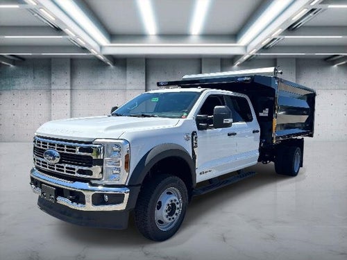 2026 Ford Super Duty F-550 DRW 4WD CREW