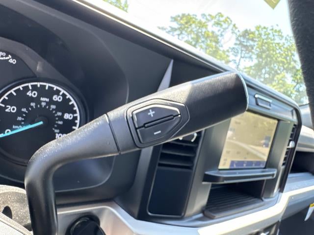 2026 Ford Super Duty F-550 DRW 4WD CREW