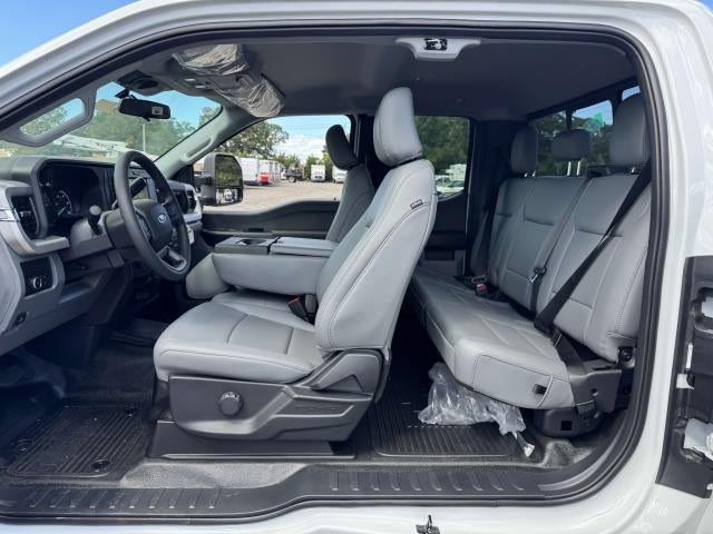 2026 Ford Super Duty F-550 DRW XL