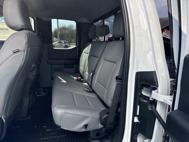 2026 Ford Super Duty F-550 DRW SuperCab w/ 11ft Mason Dump