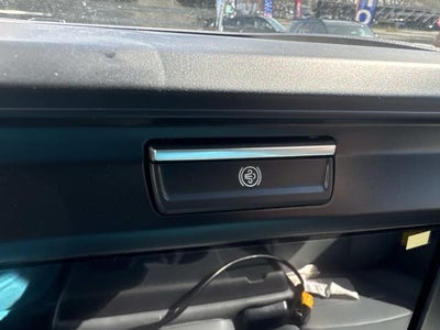 2026 Ford Super Duty F-550 DRW SuperCab w/ 11ft Mason Dump