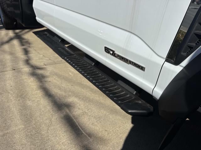 2026 Ford Super Duty F-550 DRW SuperCab w/ 11ft Mason Dump