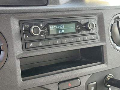 2022 Ford E-Series Cutaway E-450 SD