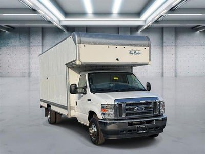2022 Ford E-Series Cutaway E-450 SD