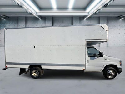 2022 Ford E-Series Cutaway E-450 SD
