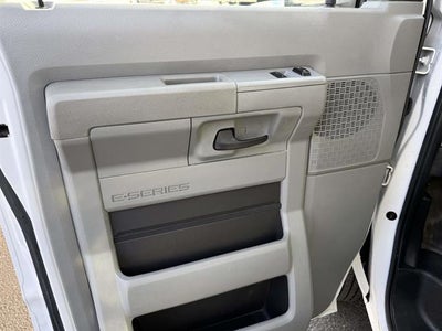 2022 Ford E-Series Cutaway E-450 SD