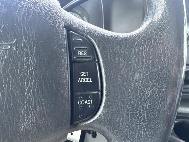 2016 Ford Econoline Commercial Cutaway E-450 SD 2dr BOX TRUCK